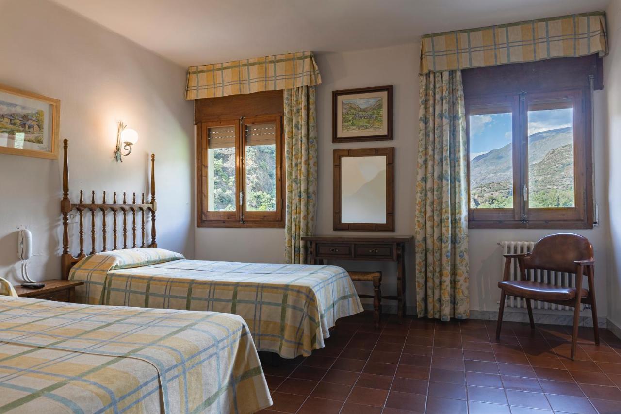 Hotel Cardos Ribera de Cardós 외부 사진
