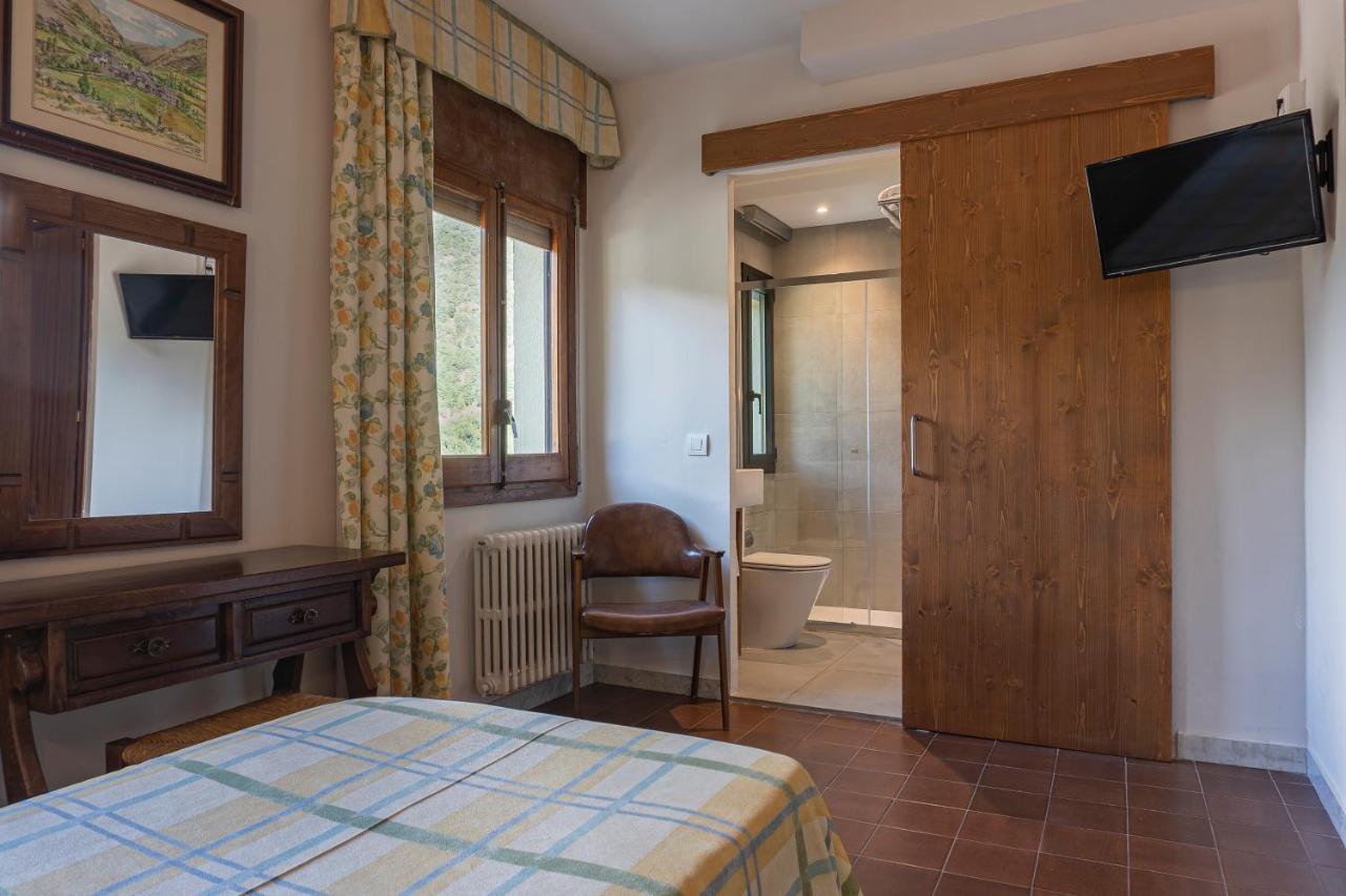 Hotel Cardos Ribera de Cardós 외부 사진