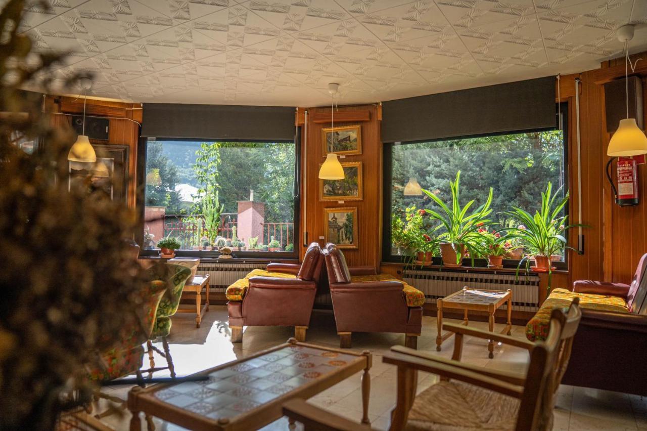 Hotel Cardos Ribera de Cardós 외부 사진
